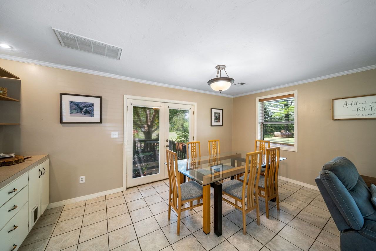 6401 W 56th St - Photo 6 of 26