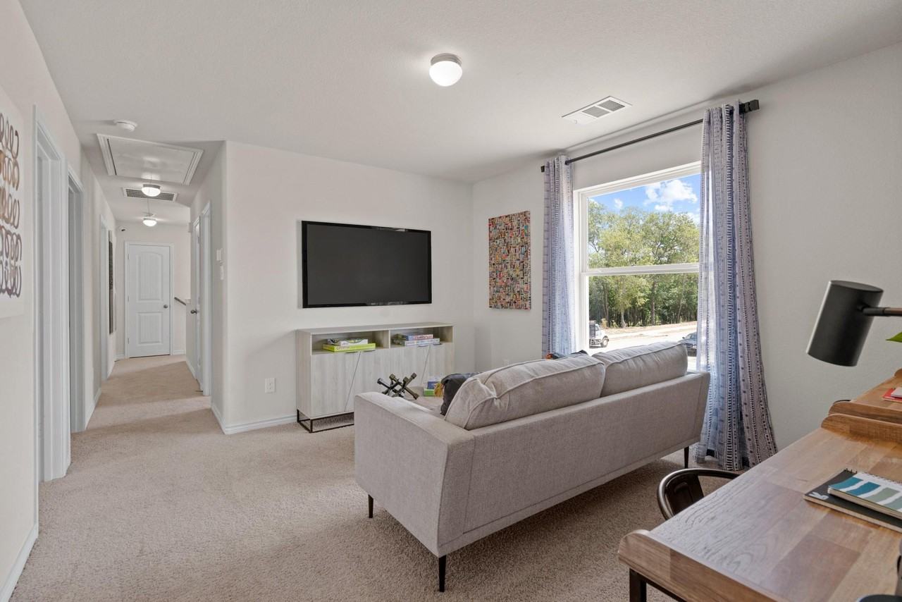 5600 Shore Point Trl #1 - Photo 4 of 25