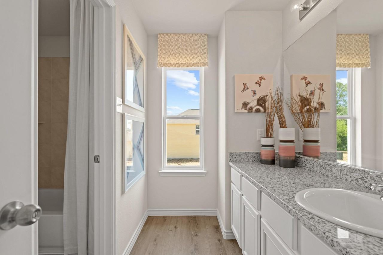 5600 Shore Point Trl #1 - Photo 7 of 25