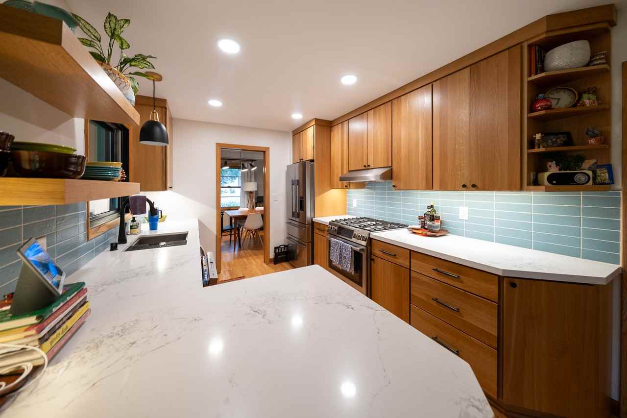 3412 Coolidge St Ne #1 - Photo 3 of 50