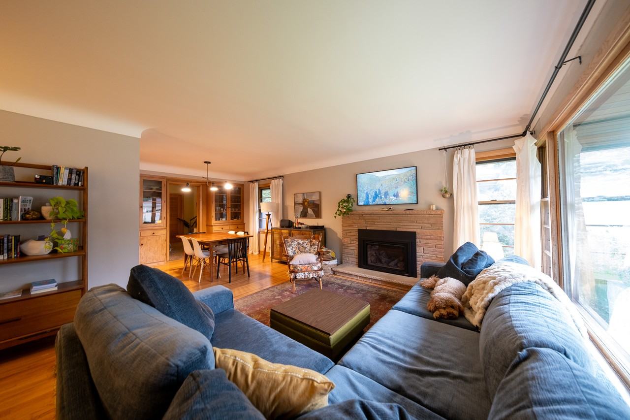 3412 Coolidge St Ne #1 - Photo 5 of 50