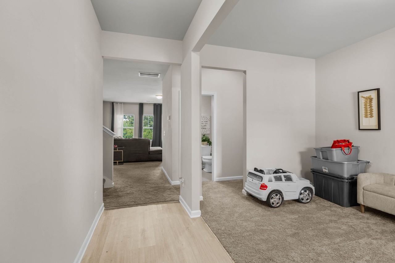 1518 Valley Brook Dr Sw - Photo 4 of 22