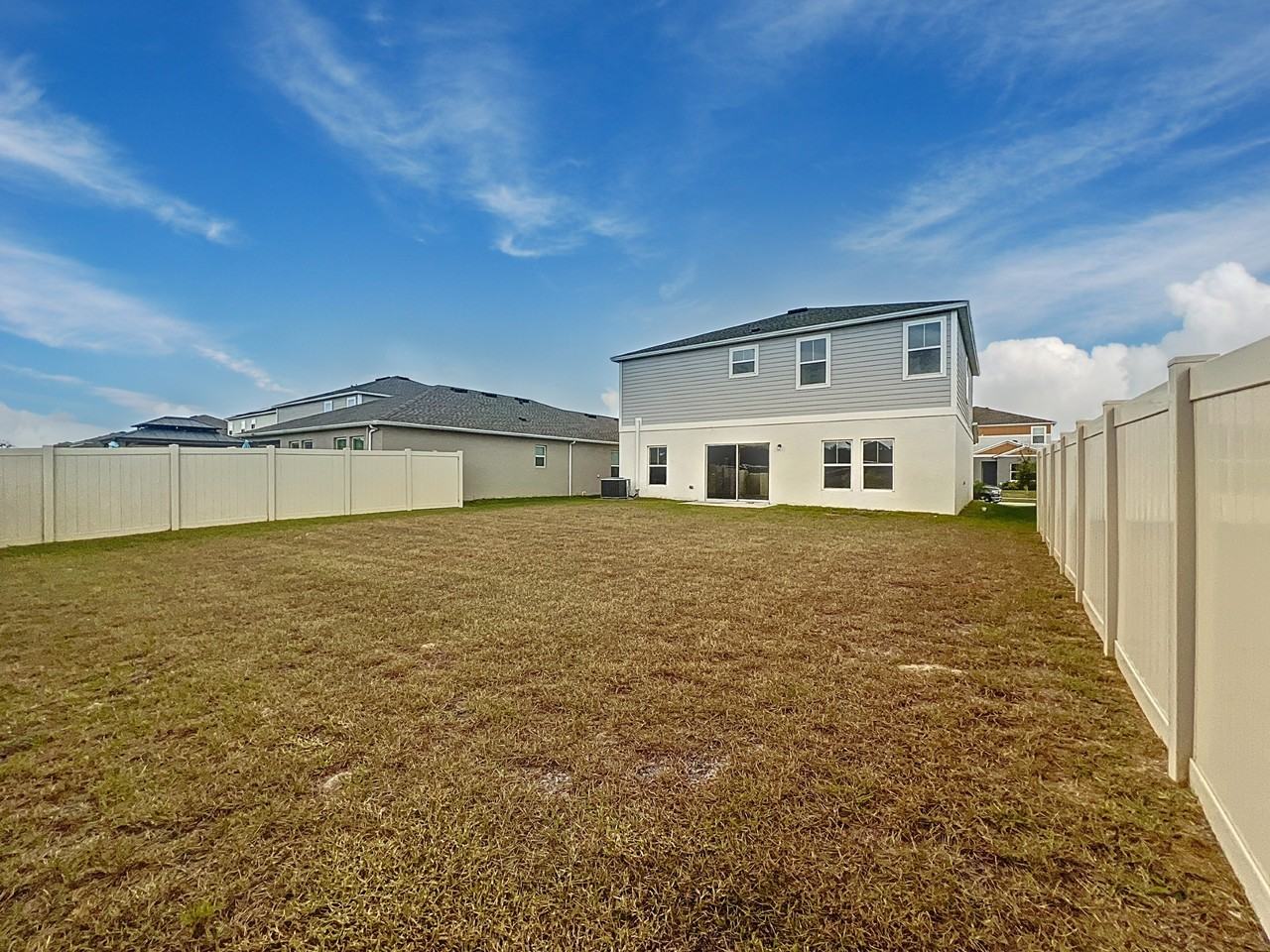 1404 Axel Cir - Photo 4 of 16
