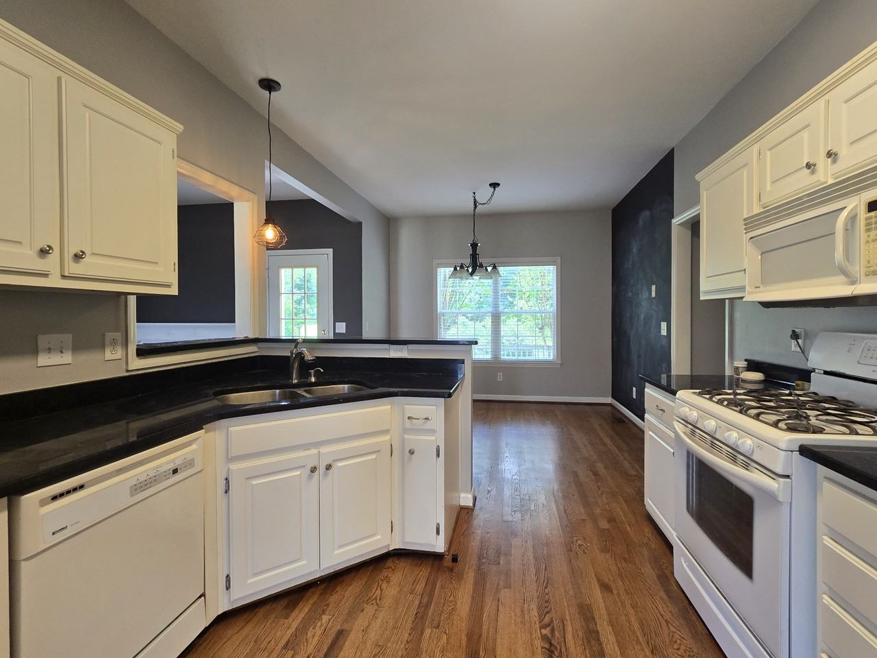 2565 Milton Ln #1 - Photo 6 of 10