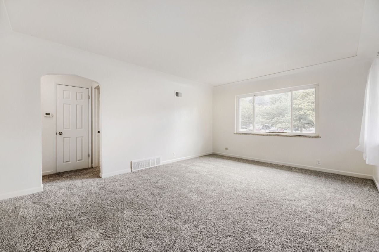 1892 S Garfield St #1892 - Photo 6 of 26