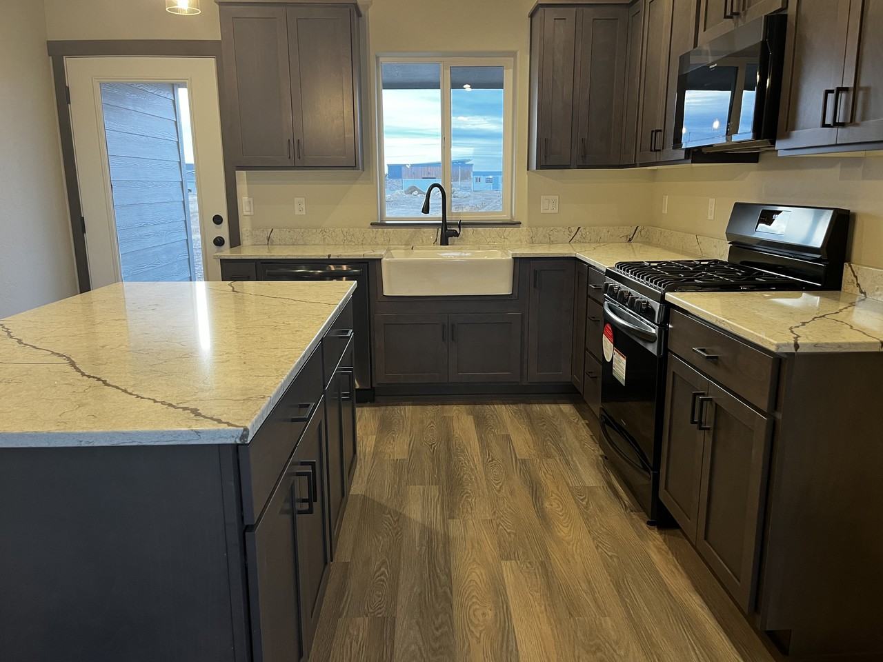 12687 N Farley Way - Photo 3 of 10