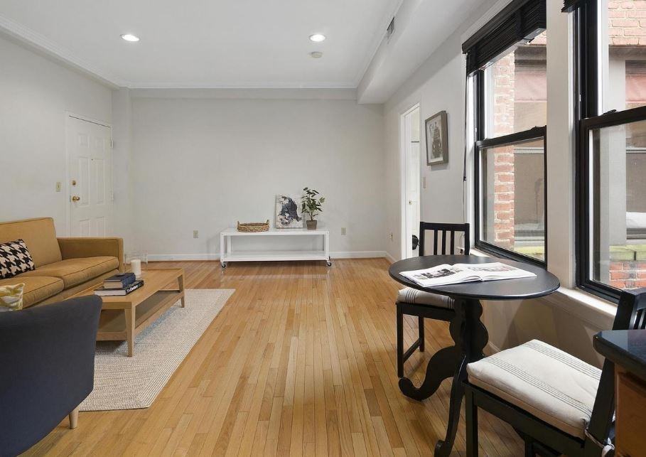 1321 Fairmont St Nw #1 - Photo 3 of 18
