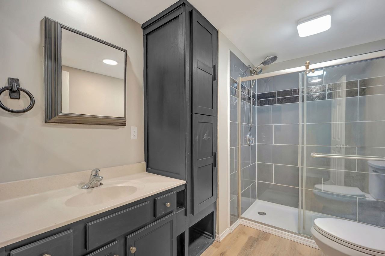 90 Miami St #1 - Photo 6 of 10
