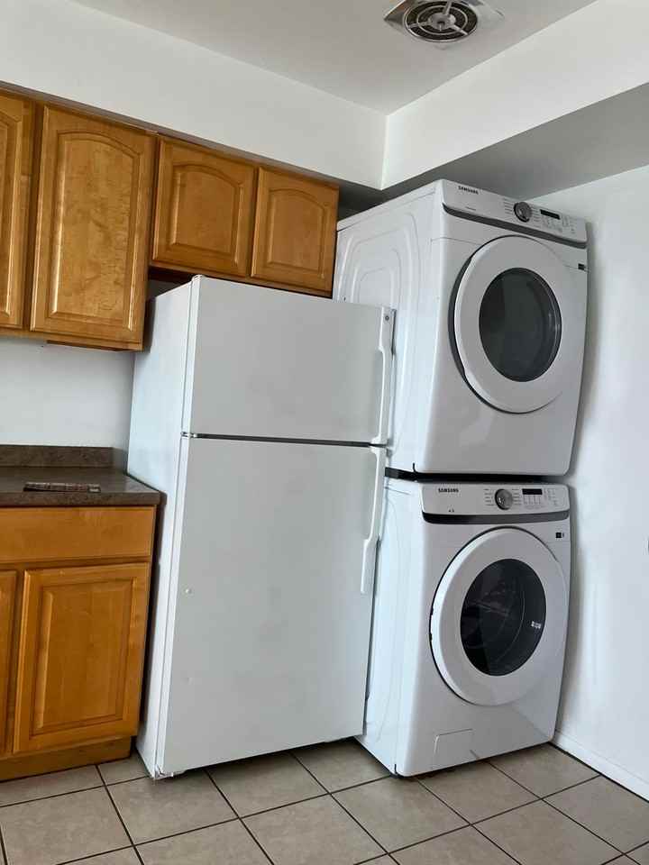 2611 Hallam Ct - Photo 7 of 15