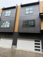 featured image of 1215 Ireland St #C