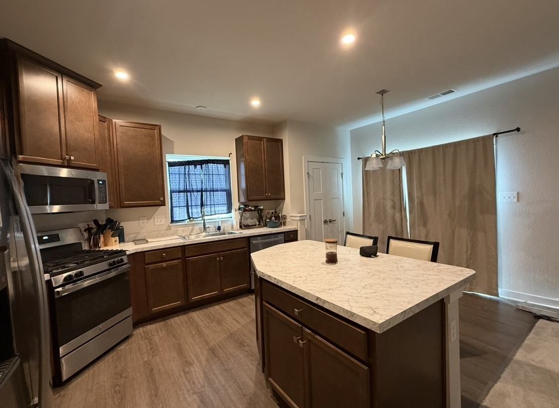 110 Spoonbill Loop - Photo 7 of 16