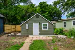 807 S College Ave #807B - Photo 1 of 1