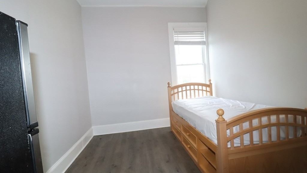 44 South St #7 - Photo 4 of 13