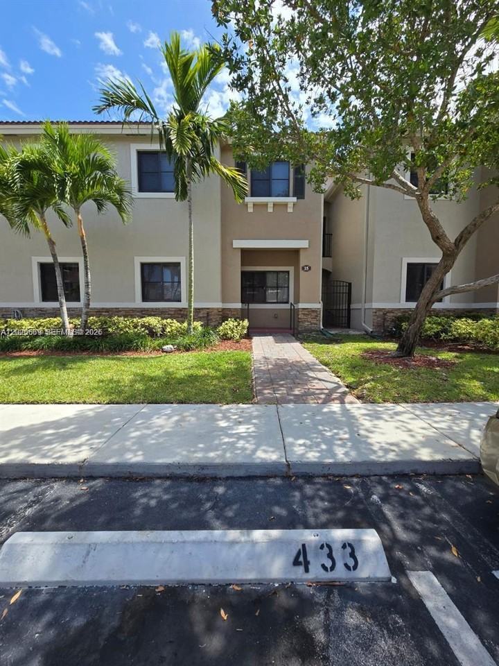 22401 Sw 88th Pl #115 - Photo 4 of 32