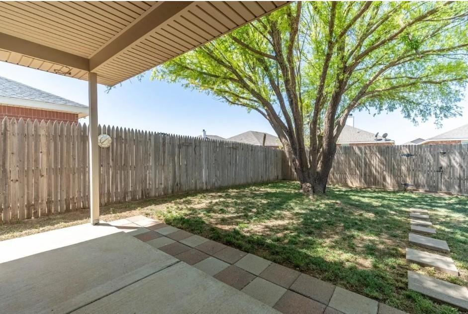 Kirby Avenue - Photo 2 of 10