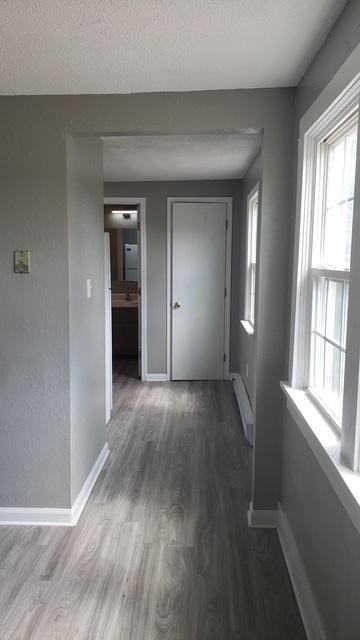 108 S Green St - Photo 7 of 12