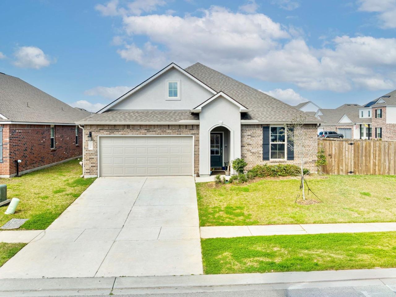 5206 Summer Pecan Rd - Photo 2 of 20