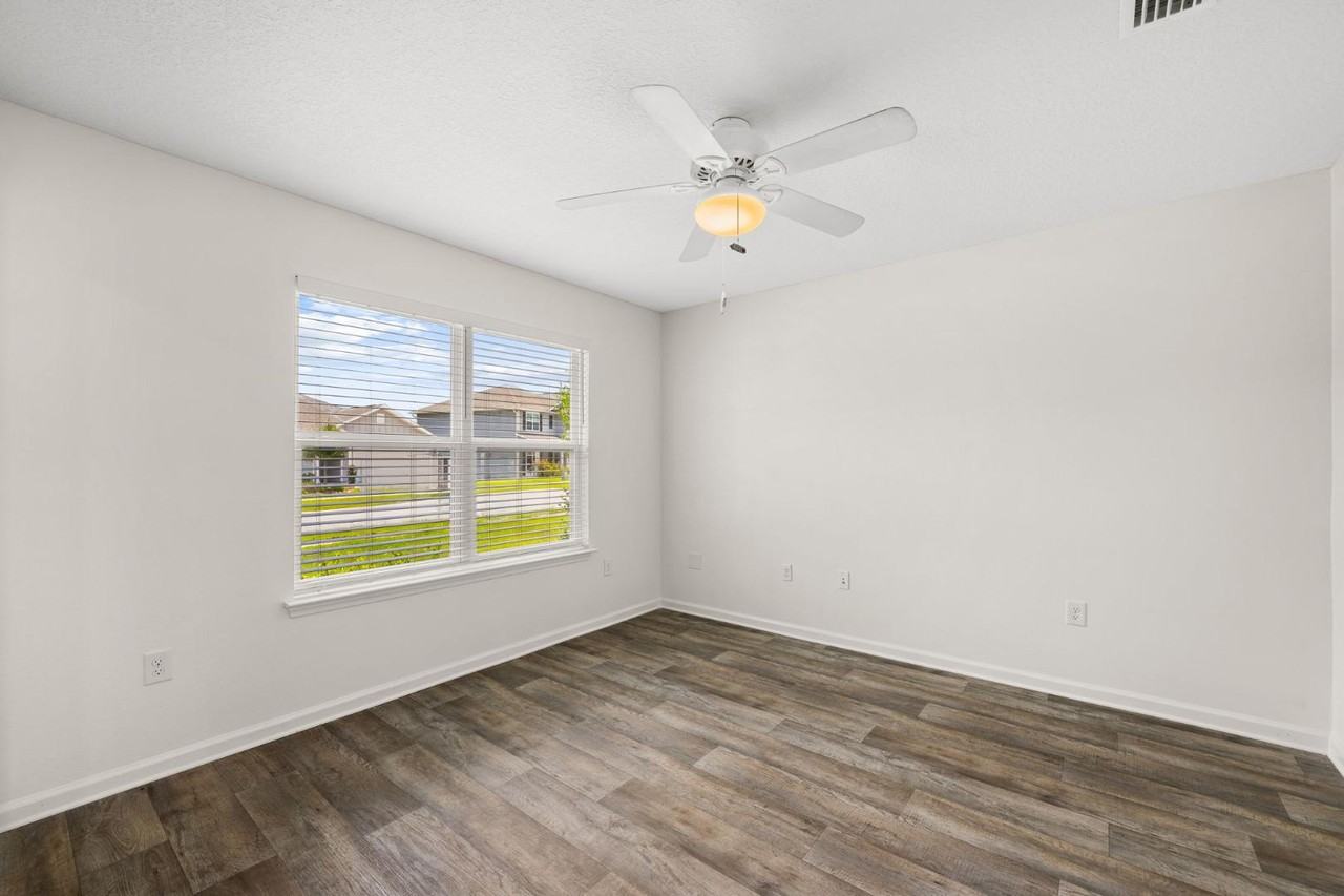 106 This Way - Photo 5 of 11