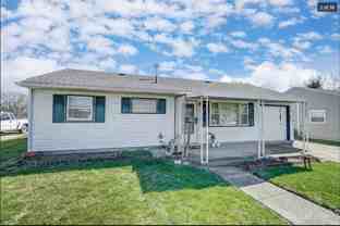 124 Diana Ln W - Photo 1 of 1