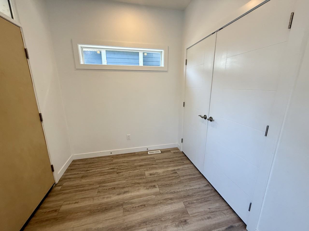 7427 106 St Nw - Photo 6 of 42