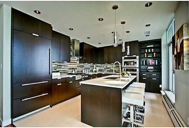 Spectacular 30th Floor Penthouse Oasis in the Sky! CIP202 - Photo 3 of 50