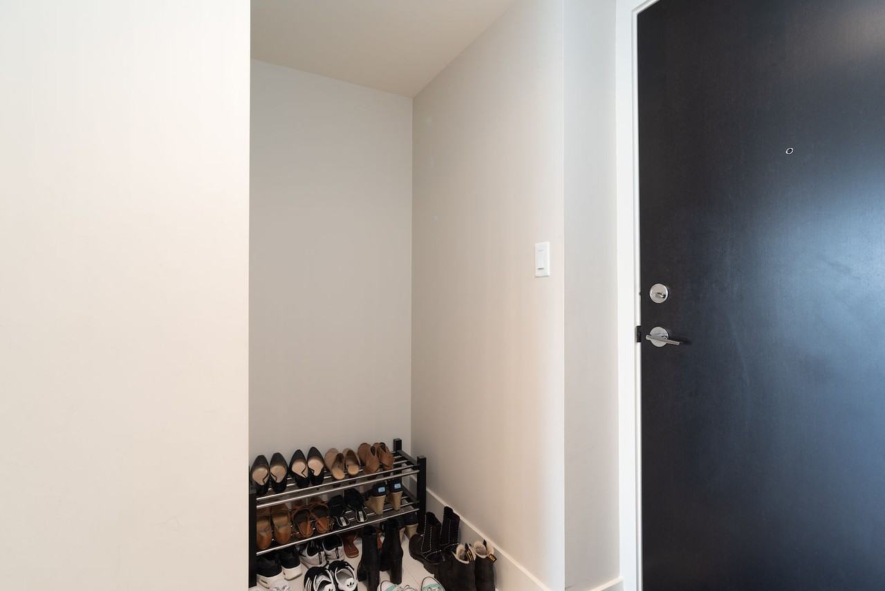 21st Floor 1 Bedroom Condo with Stunning City Views CIP193 - Photo 2 of 32