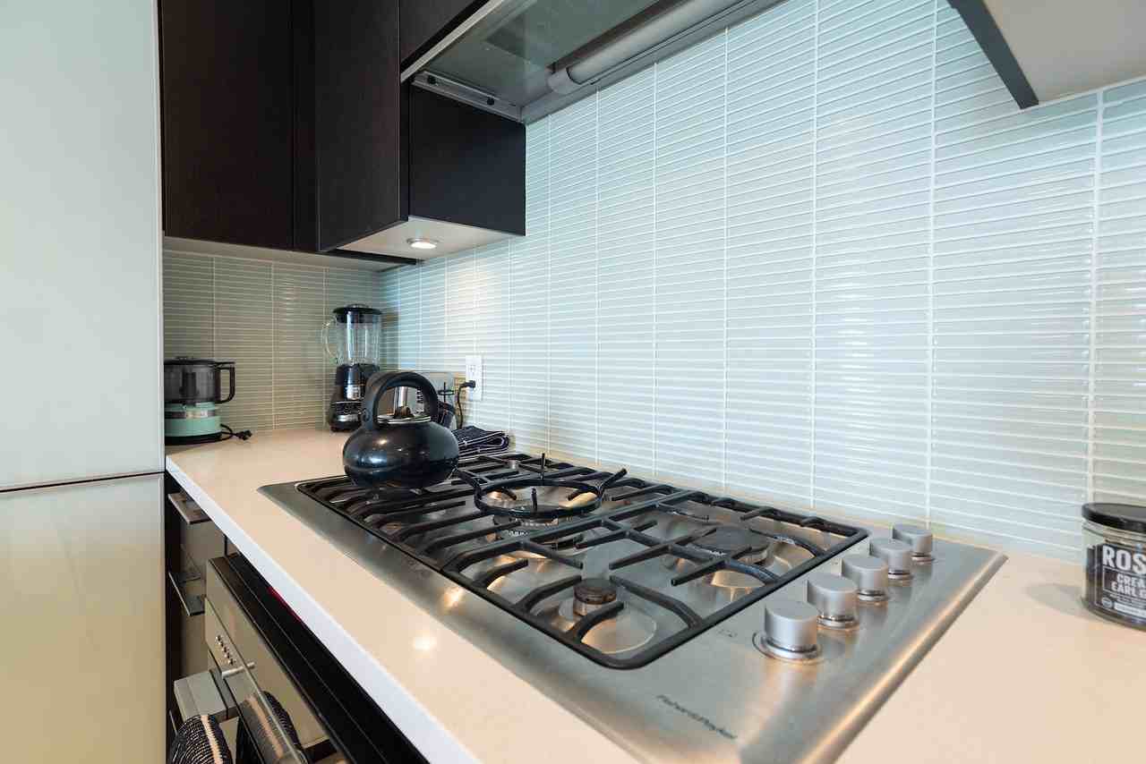 21st Floor 1 Bedroom Condo with Stunning City Views CIP193 - Photo 6 of 32