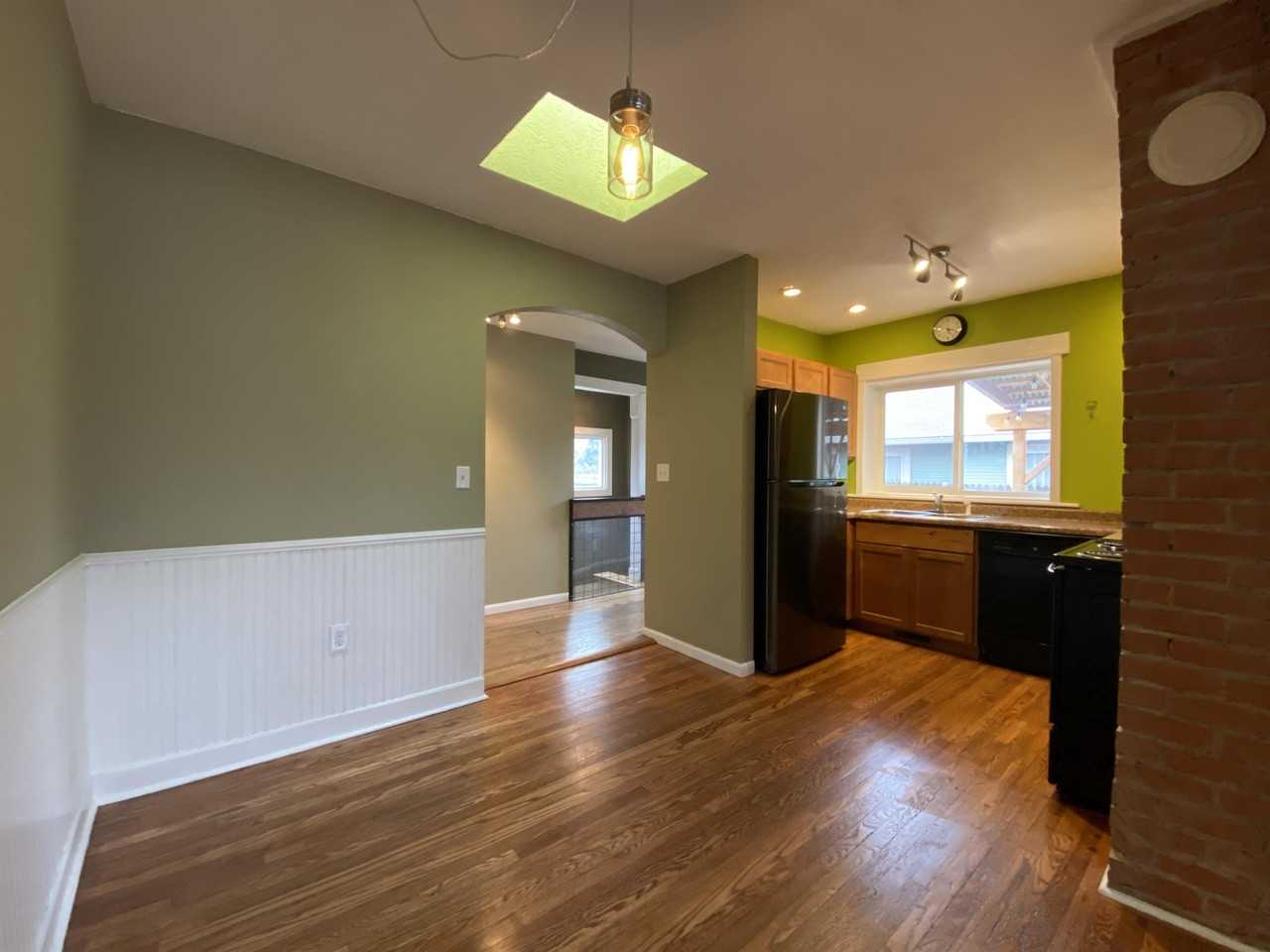 527 N Hancock Ave #1 - Photo 4 of 29