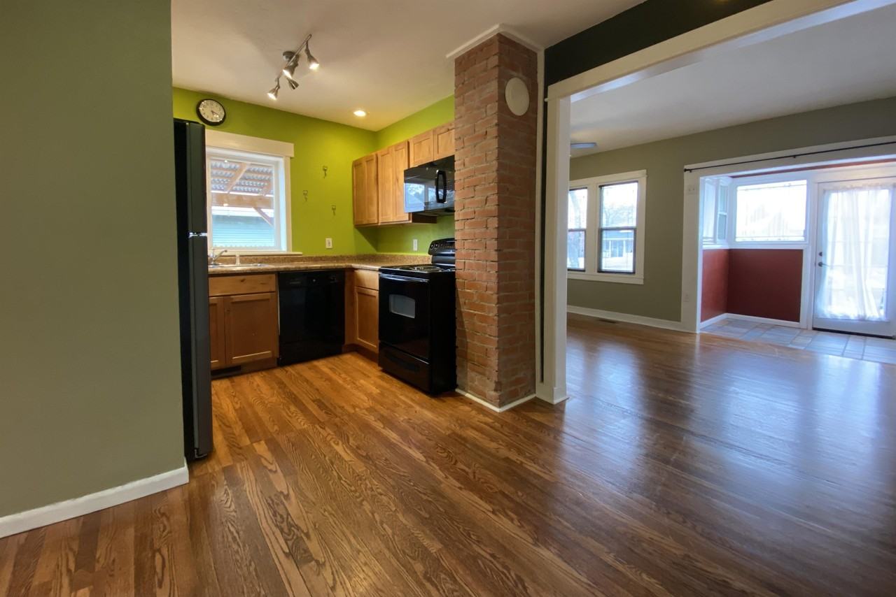 527 N Hancock Ave #1 - Photo 6 of 29