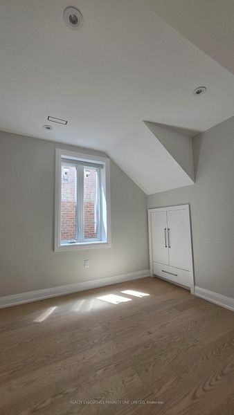 10 Lascelles Boulevard - Photo 13