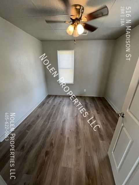 516 N Madison St #1 - Photo 7 of 9