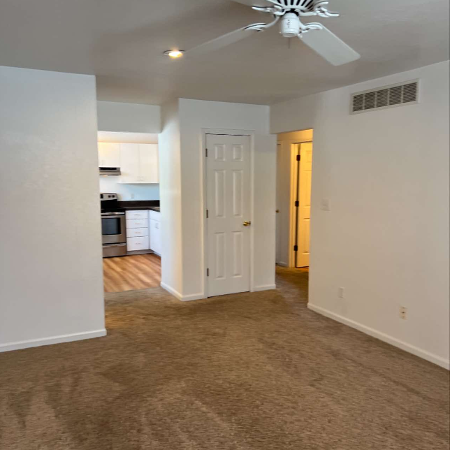 713 Cedar Dr #A - Photo 4 of 21