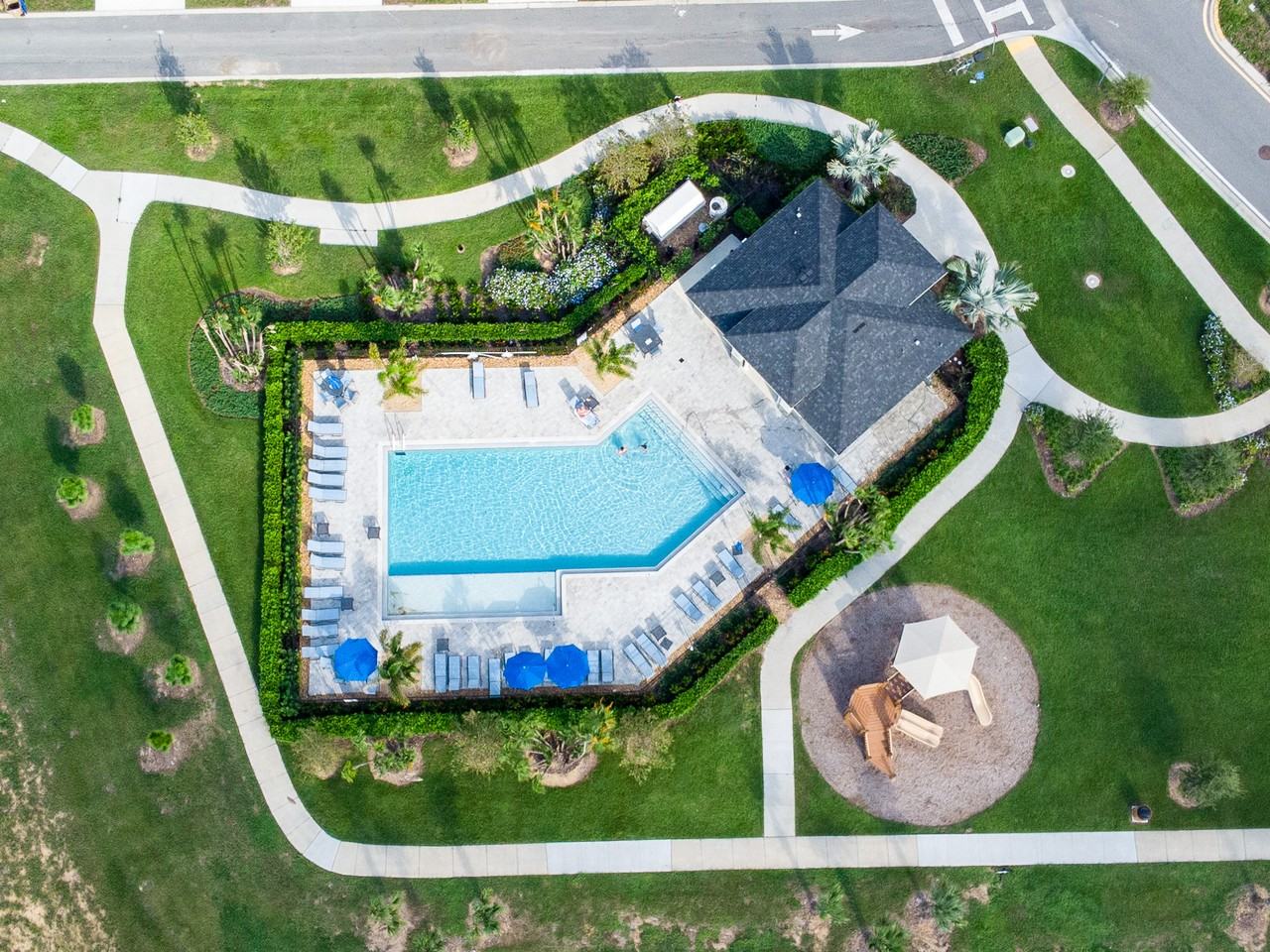 757 Stoney Point Cir #1 - Photo 5 of 27