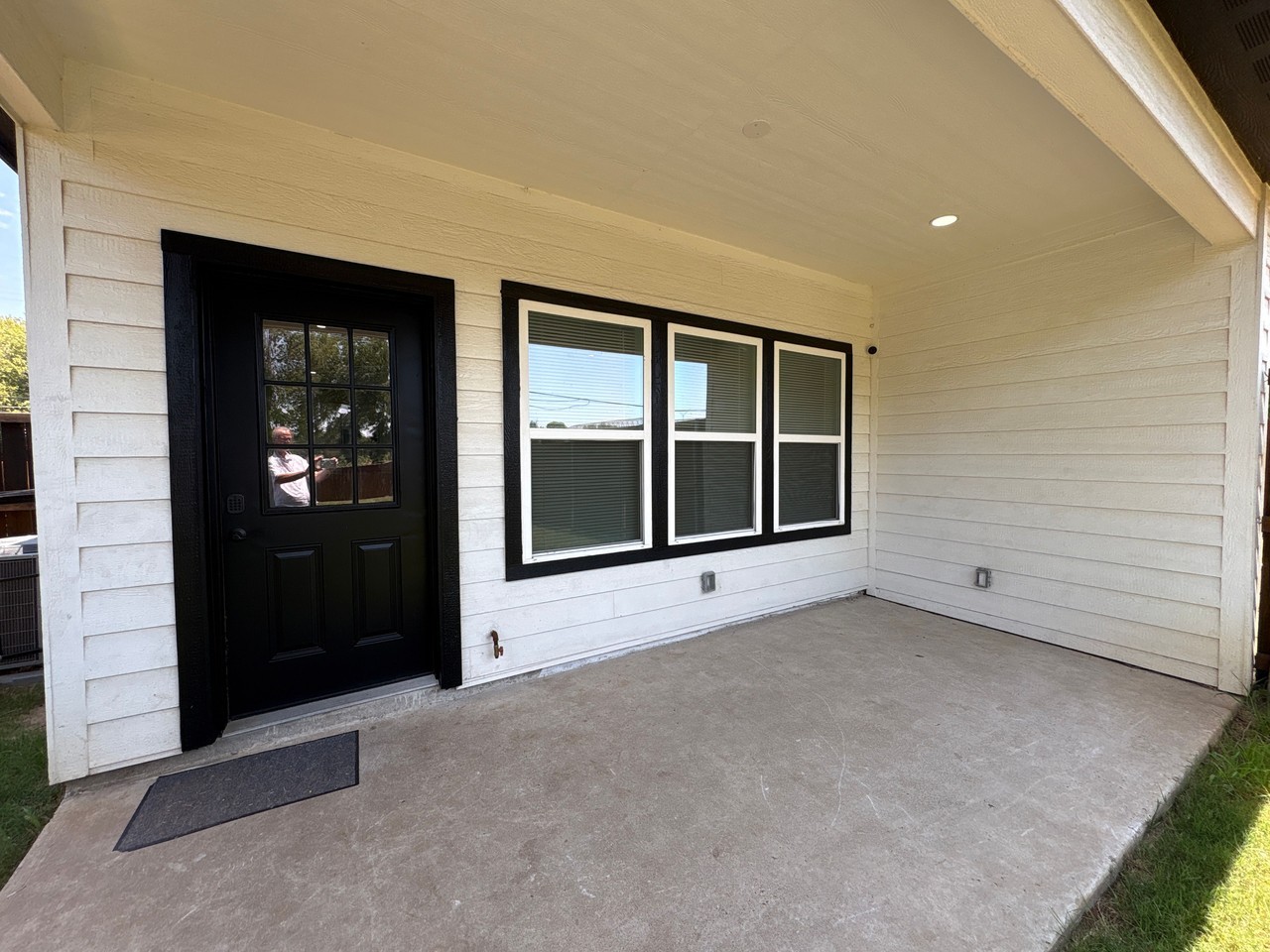3413 Wendelkin St - Photo 3 of 27