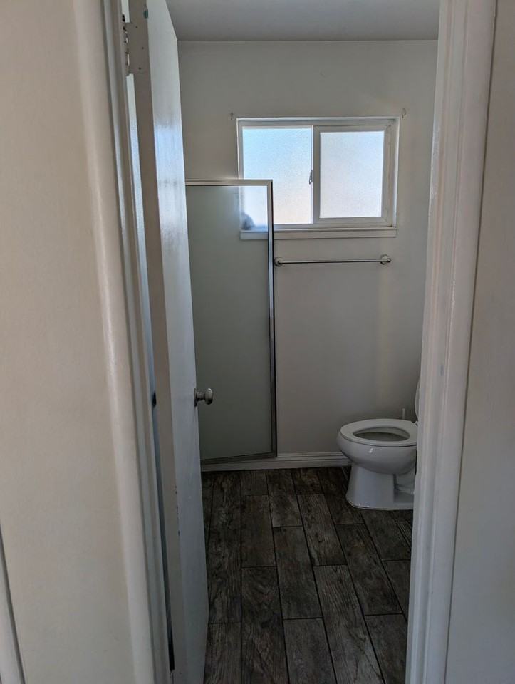 LA2187-405 E. Harvard Blvd. LLC - Photo 5 of 14