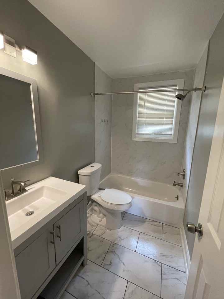 821 Maury Ave #1 - Photo 5 of 7