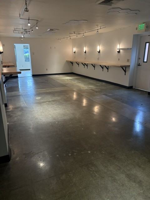 3111 Harborview Drive - 1Suite 100 #1 - Photo 5 of 19