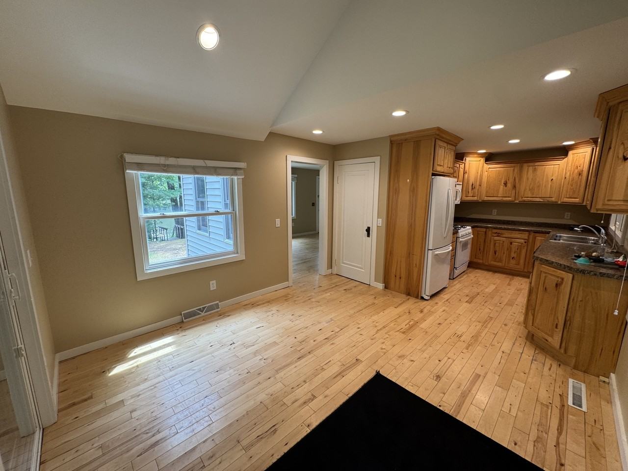 10519 Curtis Lake Ln #1 - Photo 6 of 26