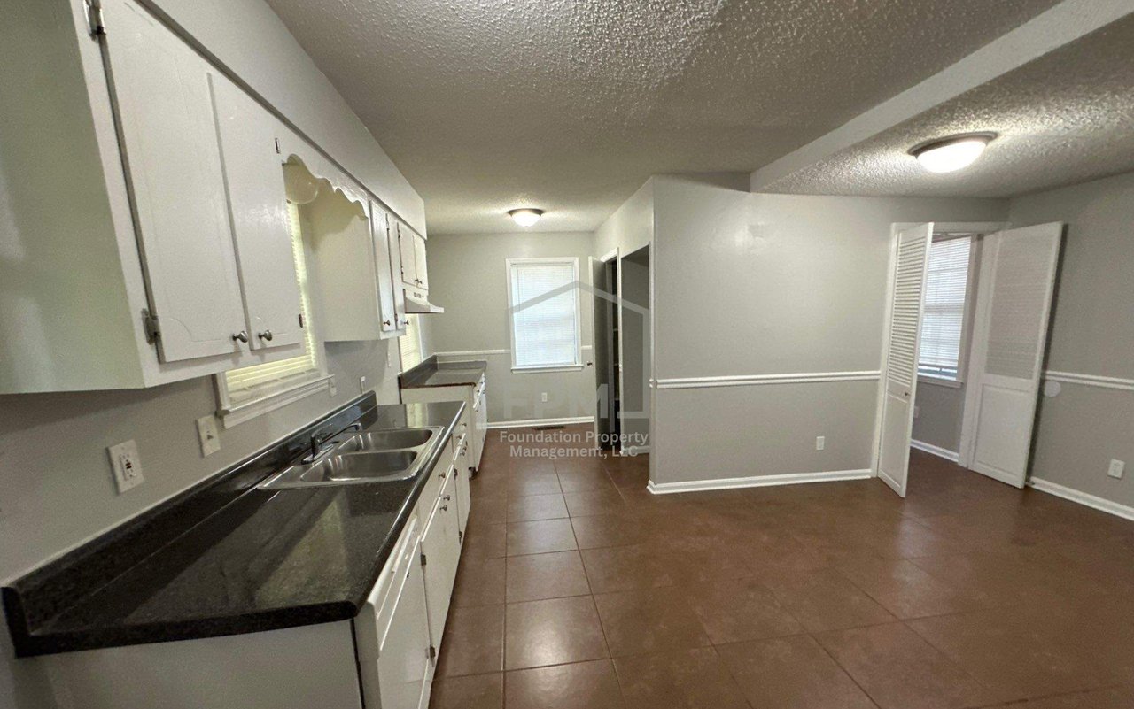 3623 Arsenal St #1 - Photo 3 of 17