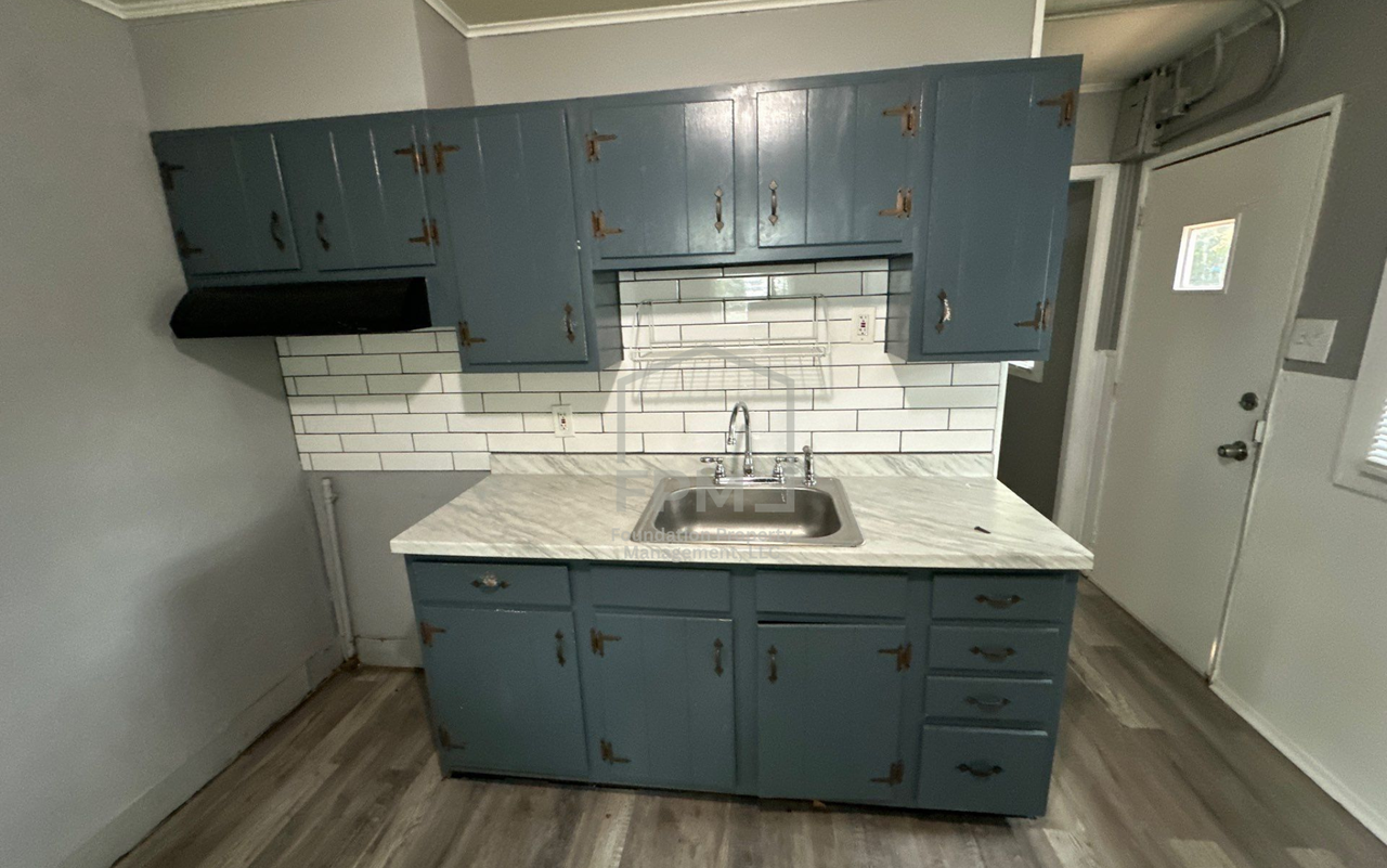969 Joel Ave #1 - Photo 3 of 13