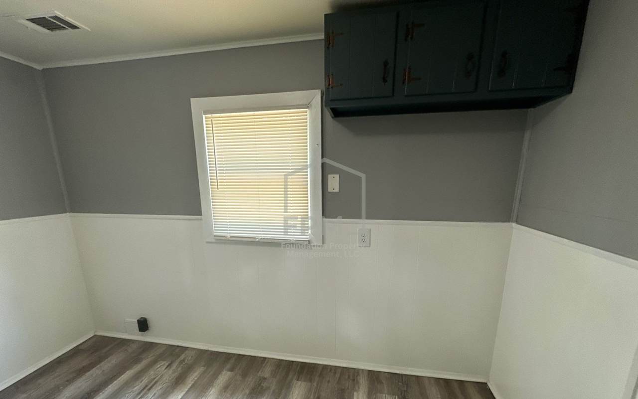 969 Joel Ave #1 - Photo 5 of 13