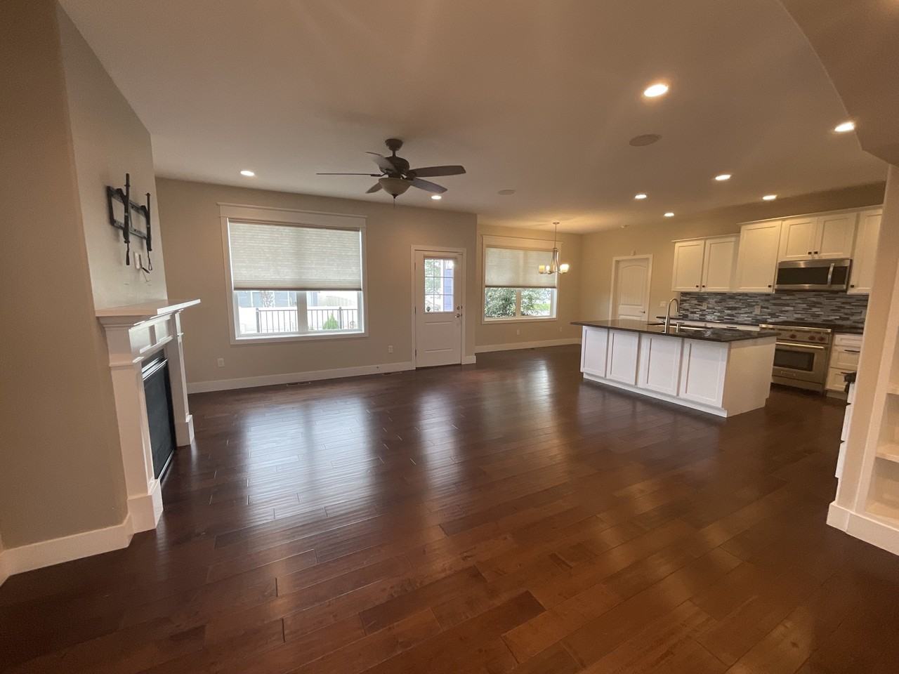 5506 Sunny Cv #1 - Photo 2 of 34