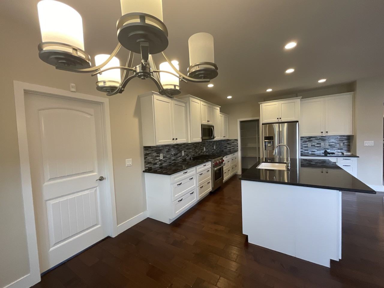5506 Sunny Cv #1 - Photo 4 of 34