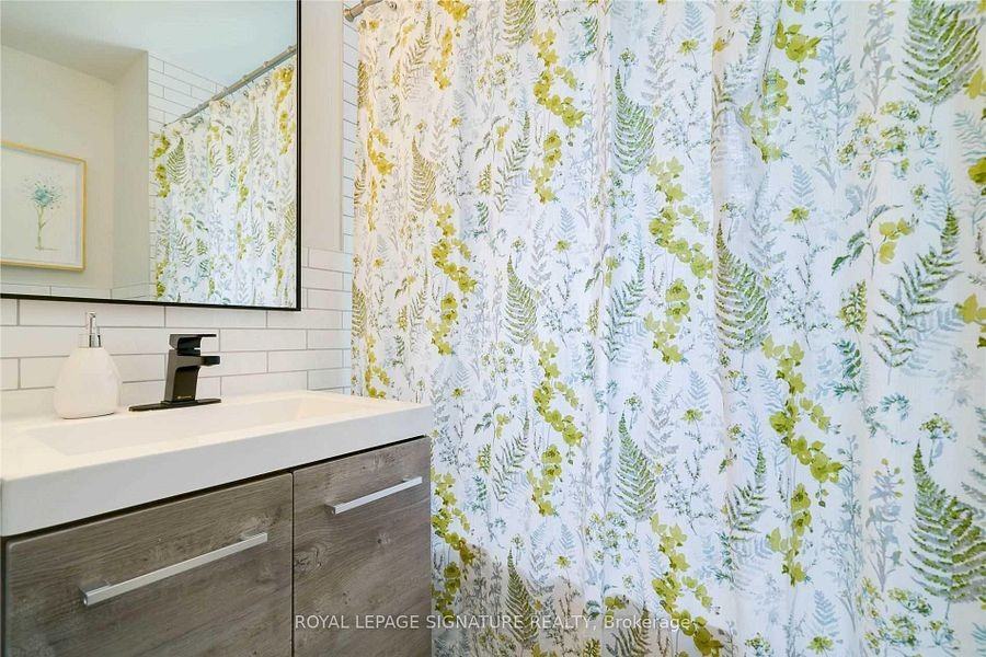 27 Coleridge Avenue - Photo 14