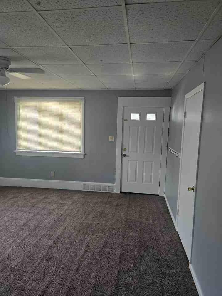 522 N 4th St #1 - Photo 2 of 11