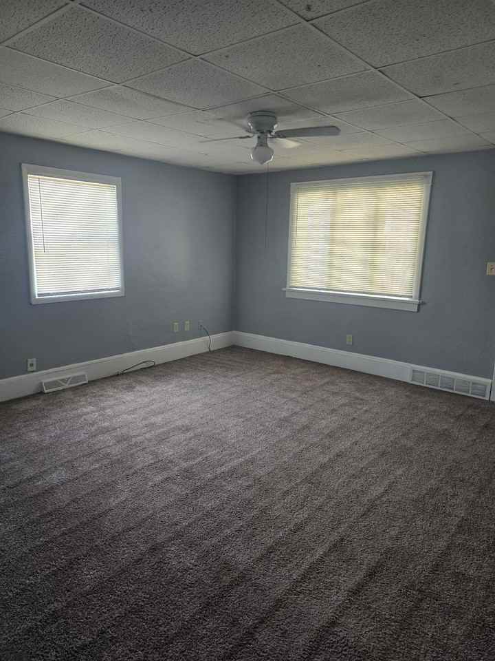 522 N 4th St #1 - Photo 4 of 11