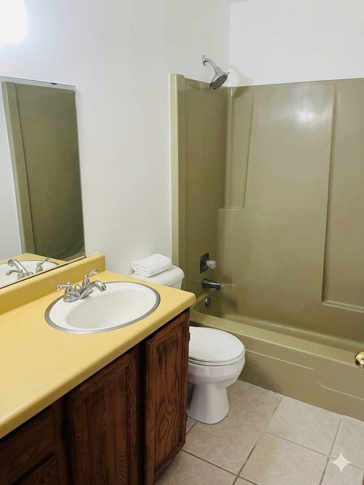 4111 50th St - Photo 6 of 6