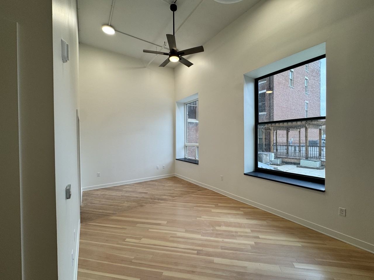 110 West 9th StreetApt. 2D #2D - Photo 5 of 10