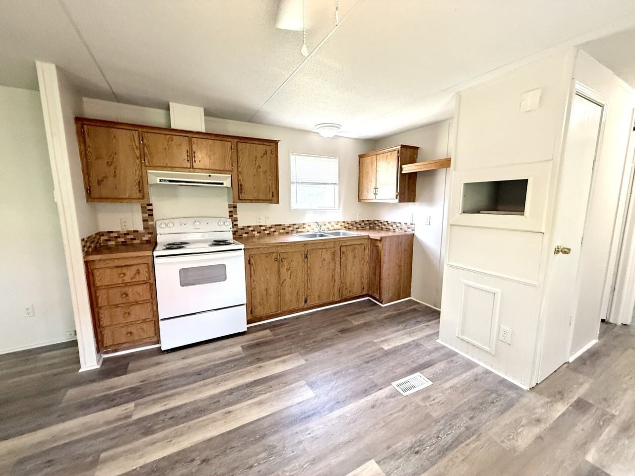 11968 Deerview St #1 - Photo 2 of 16