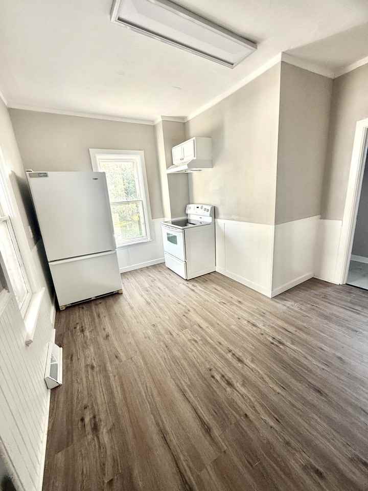 1416 Lincoln Ave Lowr - Photo 2 of 10